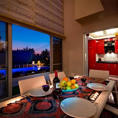 Villa Unique C - 4 Bedroom Private In Quiet Area Of Ovacik *