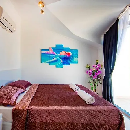 Unique C - 4 Bedroom Private In Quiet Area Of Ovacik فيلة