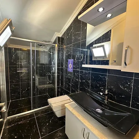 Unique C - 4 Bedroom Private In Quiet Area Of Ovacik فيلة