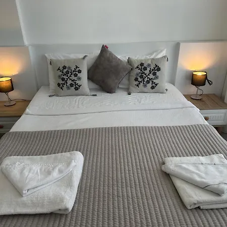 Unique C - 4 Bedroom Private In Quiet Area Of Ovacik فيلة