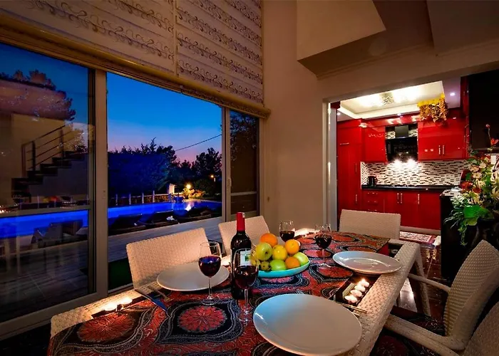 Villa Unique C - 4 Bedroom Private In Quiet Area Of Ovacik *