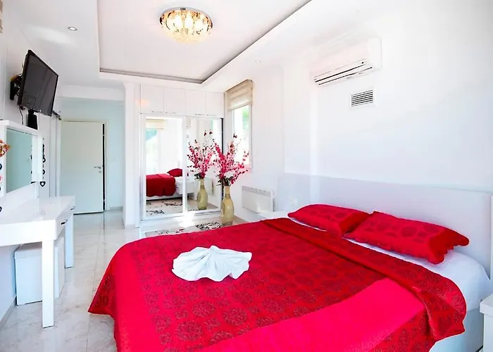 Unique C - 4 Bedroom Private In Quiet Area Of Ovacik Villa Fethiye